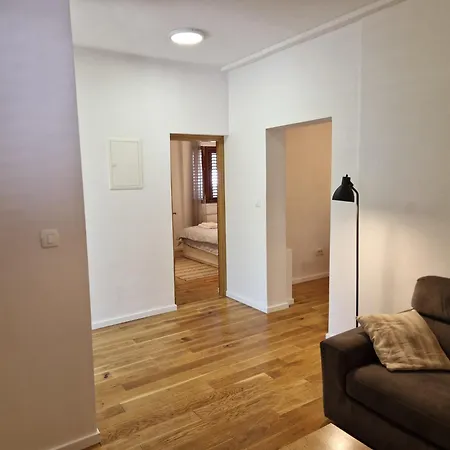 Lumar Urban Διαμέρισμα Ζαντάρ